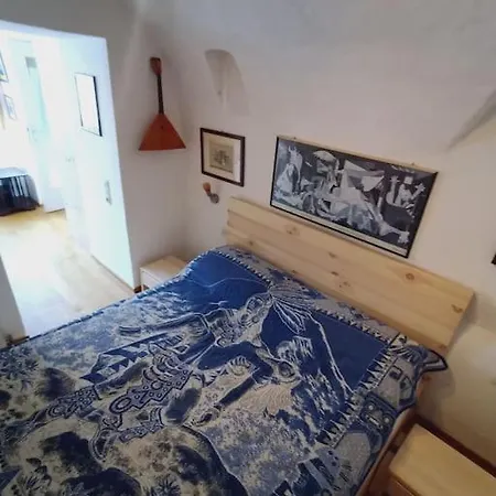 Finestra Sullo Jof Apartment *